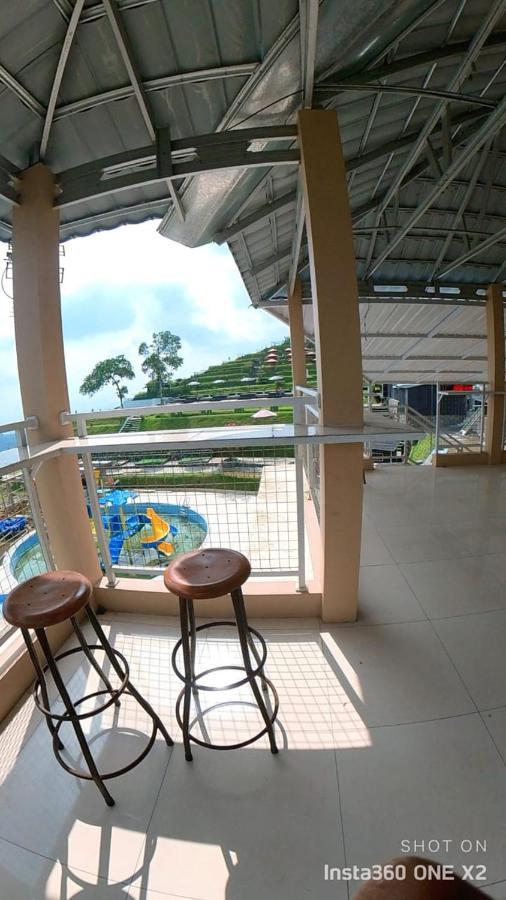 Pojok Kahyangan Homestay And Cabin Kejajar Buitenkant foto
